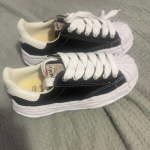 Maison miharas (w box)